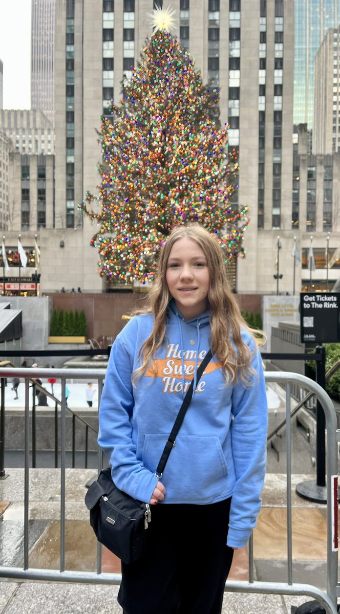 thevolbros's tweet photo. We have a Home Sweet Home hoody sighting in New York City!
Go check out all the gorgeous options at https://t.co/mqbpqf3Spg.
#volbros https://t.co/PEv24TFICF