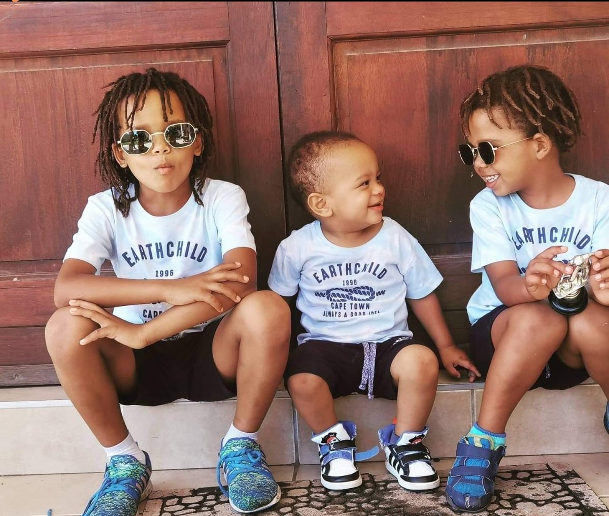 SisandaQ's tweet photo. Imagine if Doctors gave up on me after having 6 miscarriages.. I wouldn't be this happy to be a mother. At times you need just 1 person who will stop at nothing to change your situation. Dr. Muzi Khumalo from AWRYP hospital changed my situation,🕯️❤️#eastgatemall #1step #PotterOut https://t.co/D08OoWAd3u