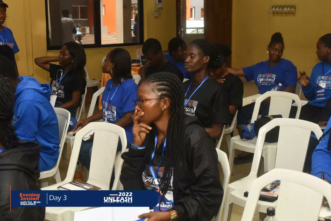 LQUnleash's tweet photo. Day 3 - Evening  Session with Pastor Wale ONAJOKO

#Unleash22
#December2022.
#Leadership
#Bootcamp
#LeadersQuarters https://t.co/kdJi5wcE06