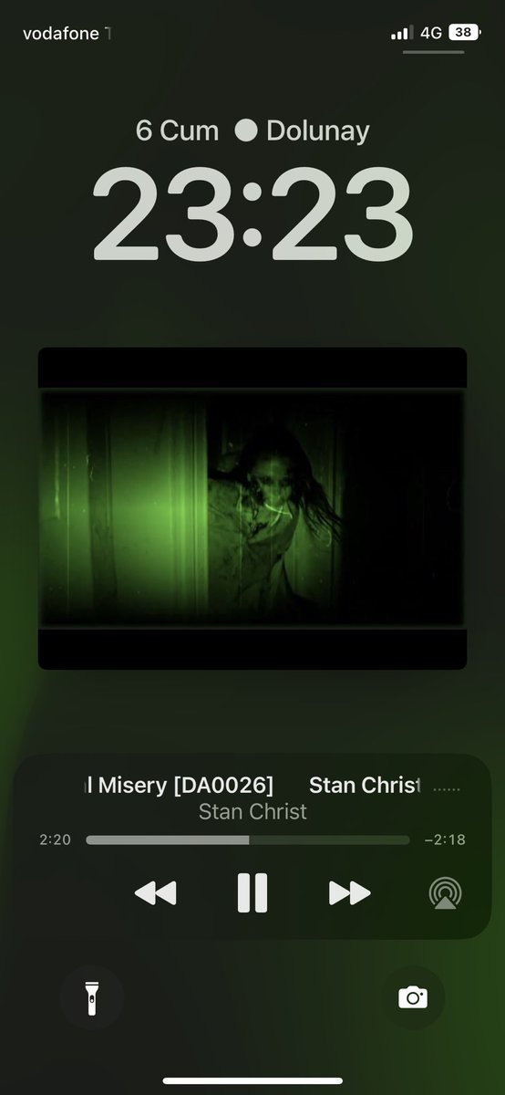 Manifestliyoruz <a href="/een0lmus/">EE</a>