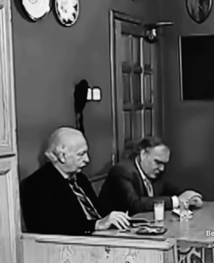 Dertten mi içiyorsun zevkten mi ?Orhan.