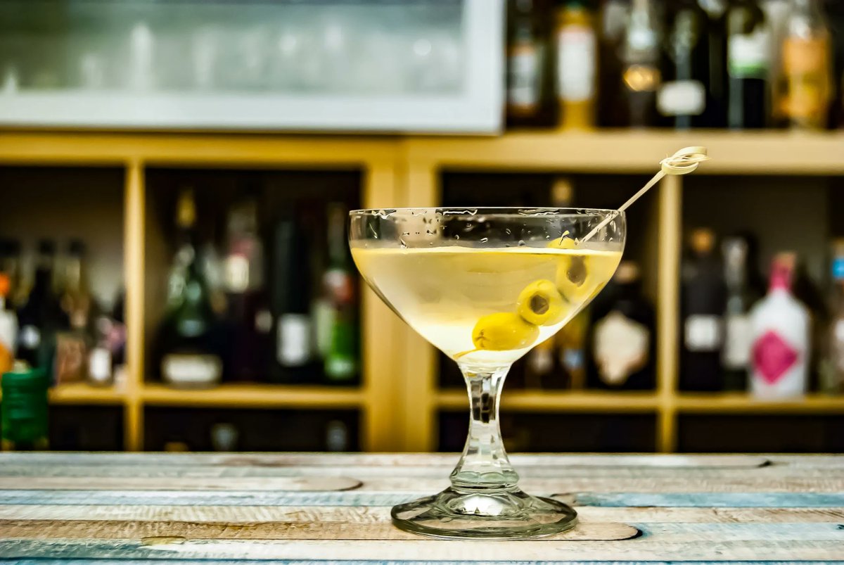 Recent story for <a href="/NEXTpittsburgh/">NEXTpittsburgh</a> about my favorite places to get a classic martini in #Pittsburgh buff.ly/3X6hQ5k