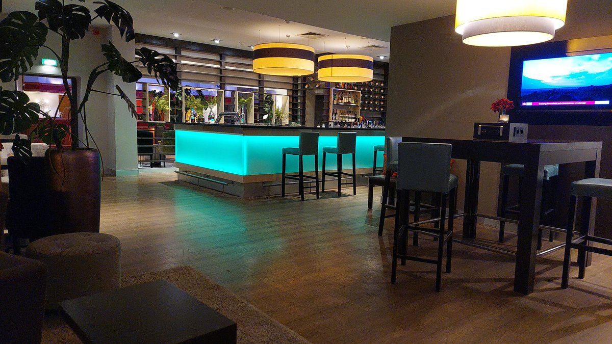 Den Abend mit Frau und Kind ausklingen lassen, heute in Heidelberg im Hotel