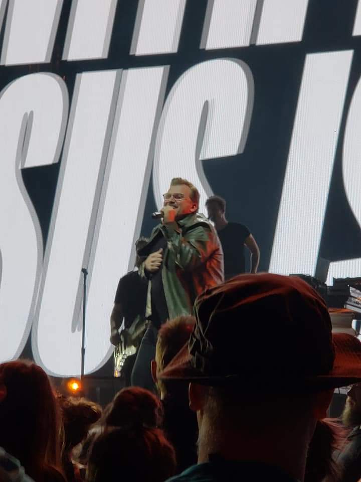 The Winter jam tour starts next Friday and I wish I could go. College comes first! Had amazing memories on the Winter Jam tour. I've went 3 years in a row. Gonna miss my Winter Jam friends. Spent my last two birthdays at Winter Jam. ❤️🎶🎵🥁💪