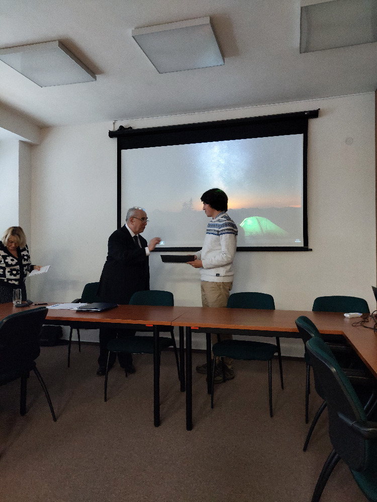 Congrats to <a href="/MarekTyburec/">Marek Tyburec</a> on becoming one of the three recipients of the 2021 Ivo Babuška Prize for the best Ph.D. thesis in computational sciences! Learn more: dspace.cvut.cz/handle/10467/9… (thesis on modular-topology optimization); csm.cz/en/the-prof-ba… (Babuška prize) #GACR_EXPRO