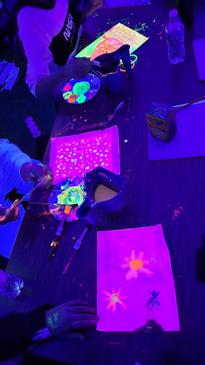 6th Grade was having a "glow day", so I jumped at the opportunity to do some black light painting with them! So cool! <a href="/BVGoBobcats/">Bridgeview School</a>