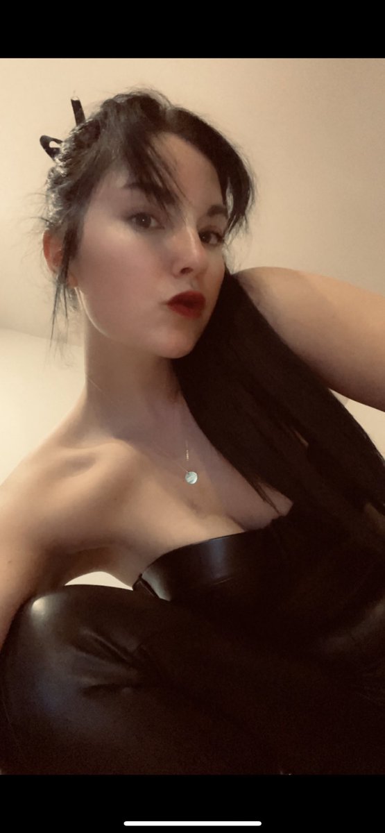 🔥Göttin Sophia 🔥 tweet media