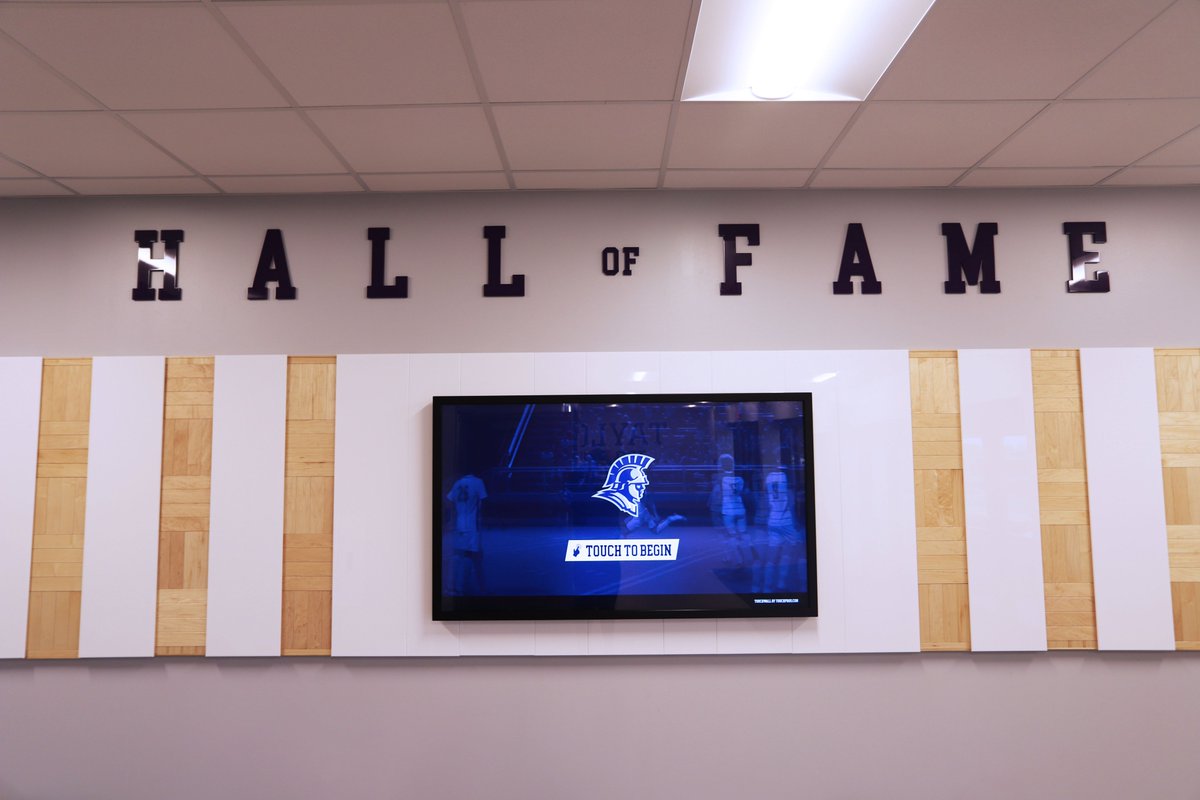 tayloru's tweet photo. We are absolutely in love with the new and refreshed Odle lobby!😍💜 

#tayloruniversity #tayloru #taylorathletics #TUlifetothefull https://t.co/696wqie6Tn