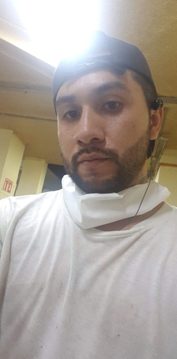 chamuscados69's tweet photo. Chico guapo de nombre Iván 
ordeñandose 🥵🔥🍆 https://t.co/PQ3eec587P