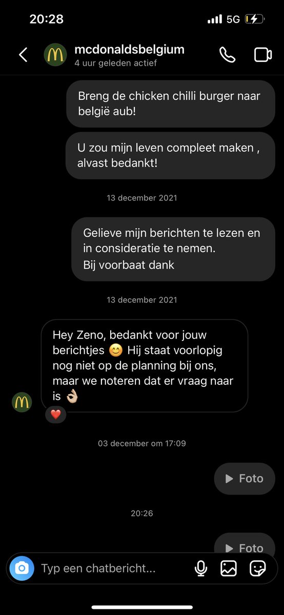 ZenoTheAlmighty's tweet photo. @Jillvanhoof @McDonalds *dat de chili chicken burger hier is door mij https://t.co/maLEdcYEu9