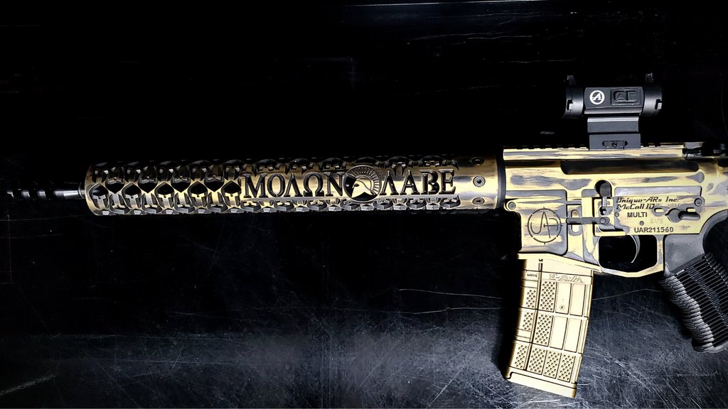 ARS_unique's tweet photo. What's your take on matching #cerakote mags? 🔥

#tactical #rifle #customrifle #customar15 #ar15 #pewpew
#cerakote #cerakoteporn #uniquears #customhandguard #2a #webuildunique #AR15 #makeityourown #forwhateveryoureinto https://t.co/75Cbmdttuq