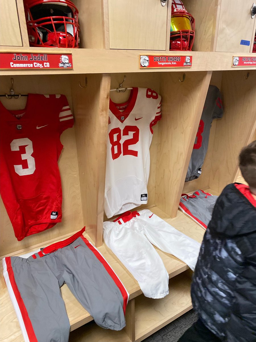 Jenkins6Aden's tweet photo. Thank you to @CoachJFisc and Staff for having me out for a official visit. https://t.co/epxb8NwB38