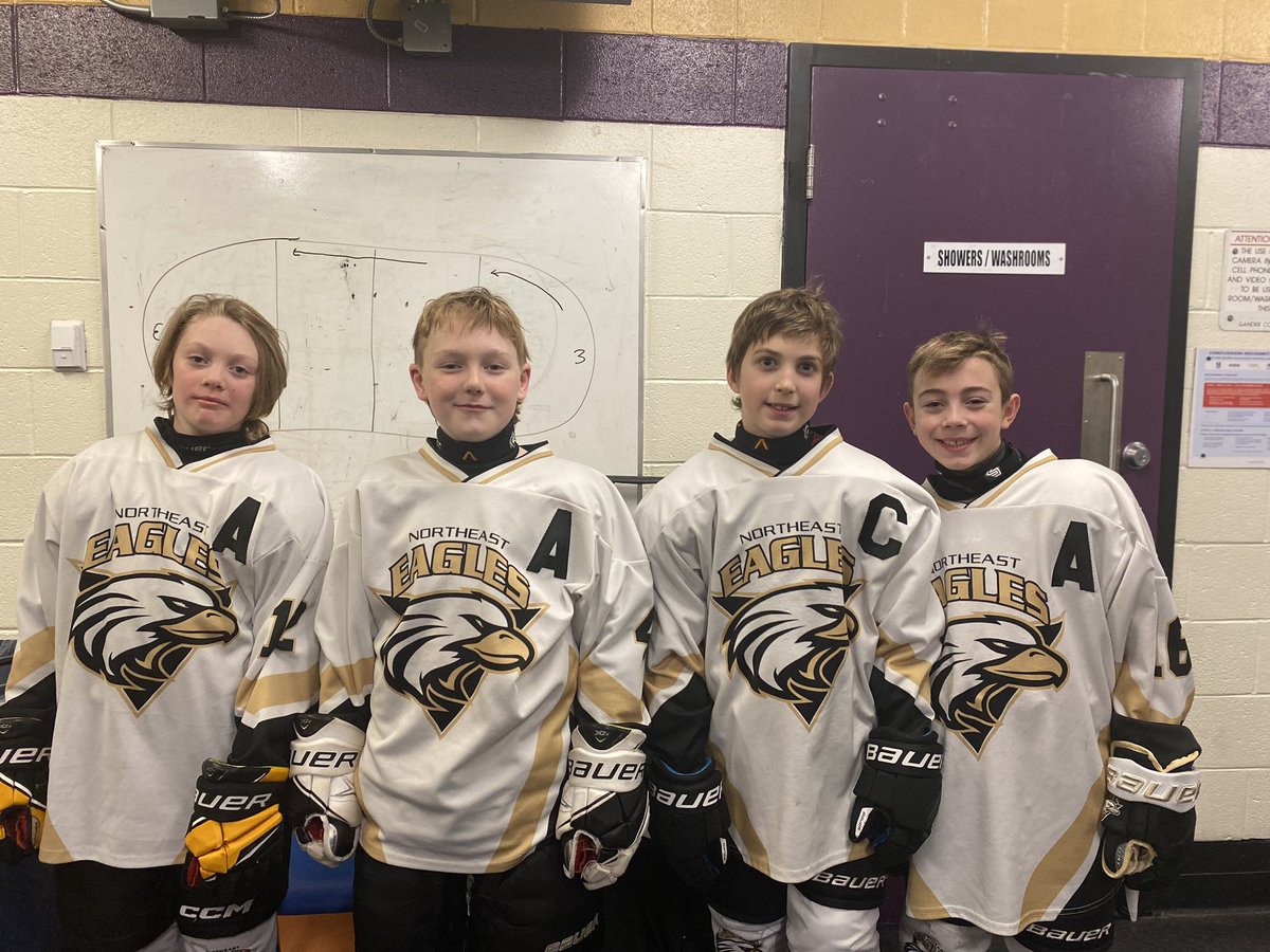 EaglesU11d's tweet photo. Introducing our U11D Leadership Team! 

Captain Cullen McNeil and Assistants Cole Osmond, Abel Sinyard and Kade Strickland. 

Way to go boys! #neeagles #leaders 🥅🏒🦅 https://t.co/xcu8svH5Jx
