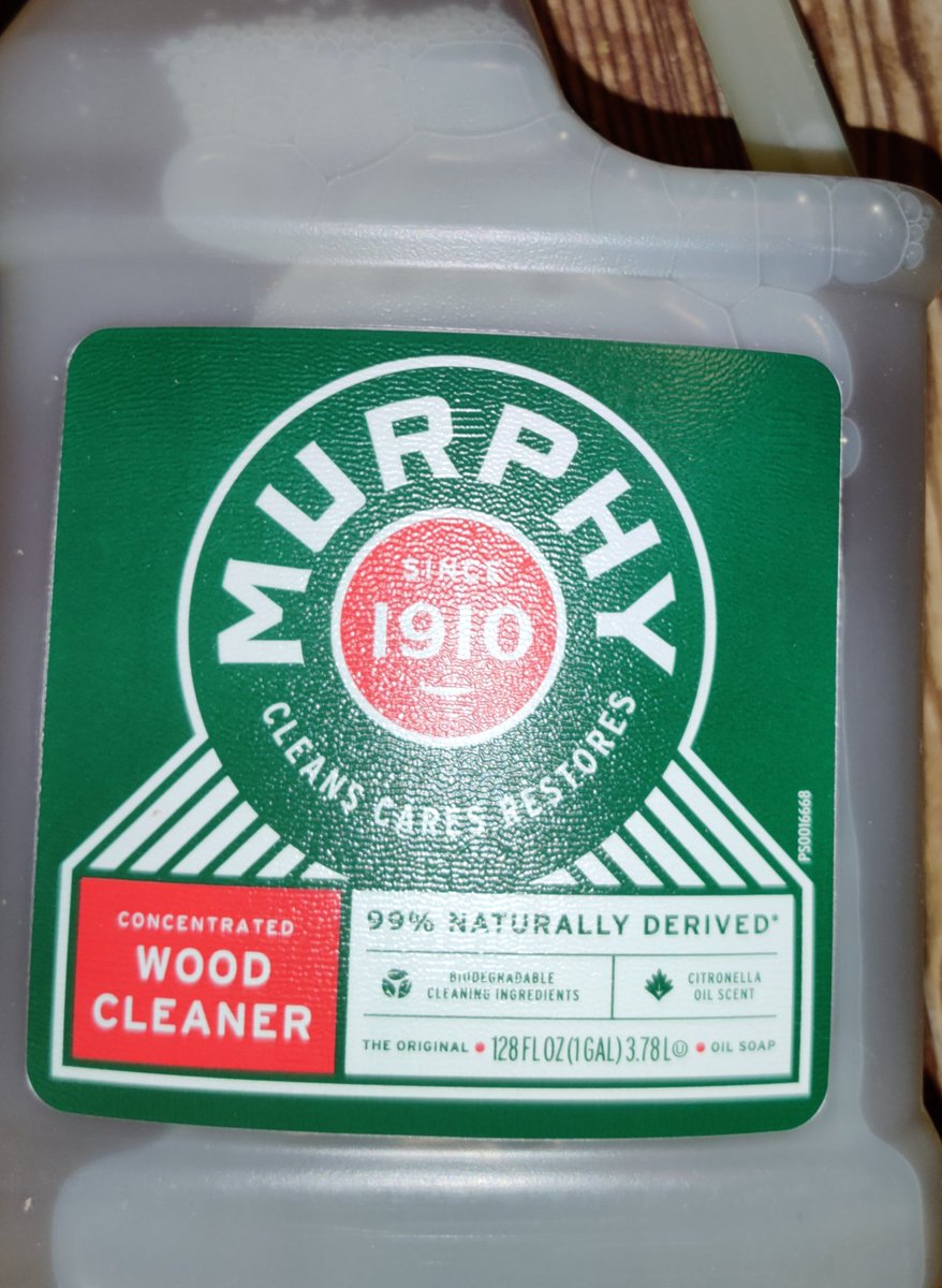 All my wooden ornaments and baseboards and floors in here (Harlem) bout to be all spiffied up and purty & smelling clean. I use a QTIP for deep crevices/cracks. Some say I'm OCD but iono care. I'll be dat when it comes to cleanliness...

#MurphyOilSoap #SaddleSoap
