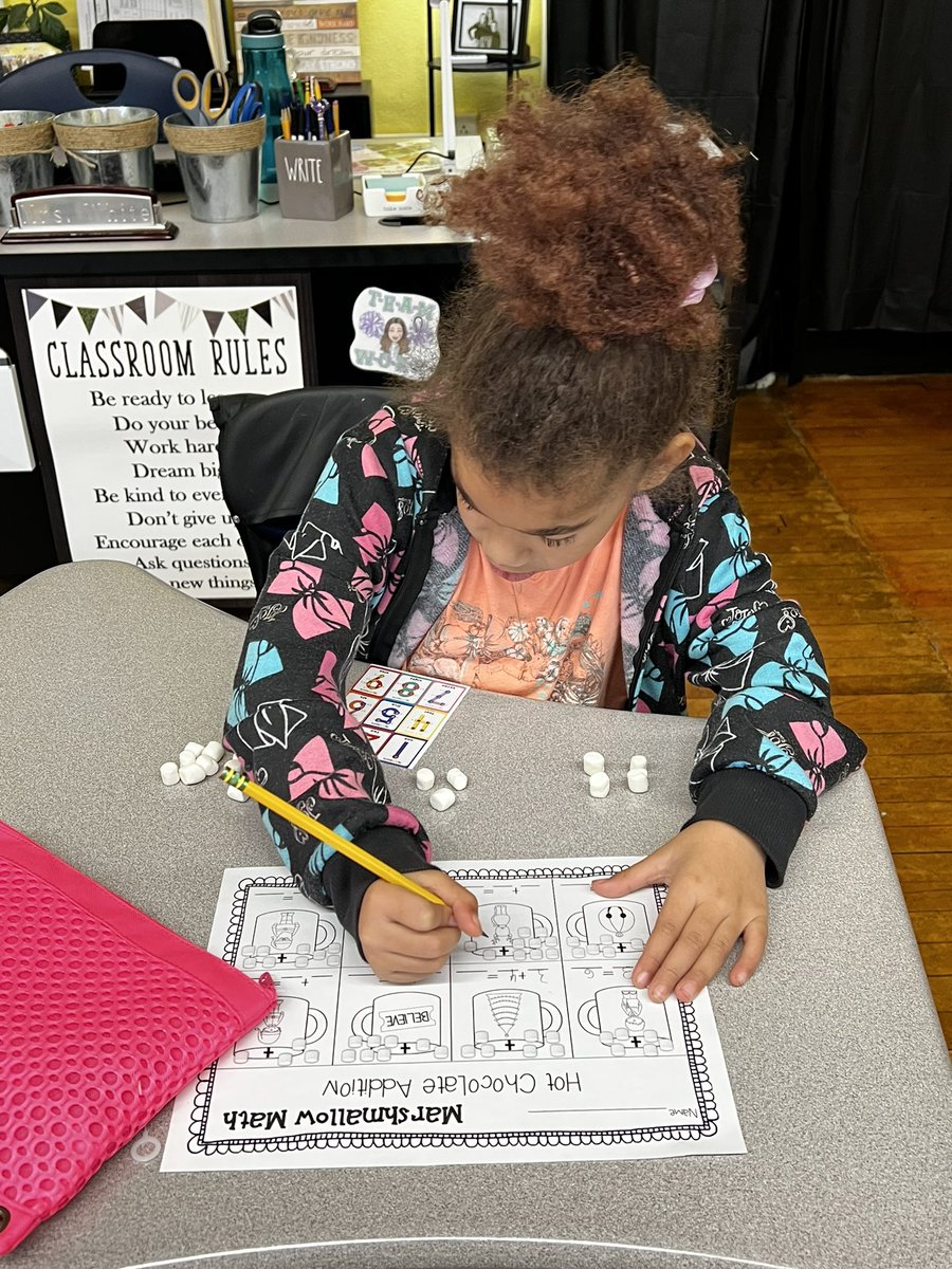 CarrieWhite55's tweet image. Give them what they need to succeed! Whether it’s marshmallows or touch points, help them solve math problems with ease and confidence. #conceptualunderstanding #Team2in23 @YatesSCSD