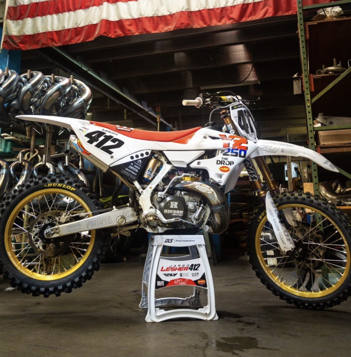 rotoxmoto's tweet photo. Jared Lesher bringing the 2-stroke HEAT tomorrow night 🔥🔥🔥 https://t.co/fvNznkWlB4