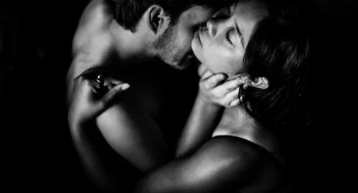 bloom_n_bloom's tweet photo. Wandering touches
Sparks a flame
Into the wilderness 
Animalistic sounds
Deep in darkness 
He calls my name
The jungle within
Stirring feelings
We plunge
Immersed in sin.

#SlamWords #66E 1 https://t.co/sNQ1FCTkza