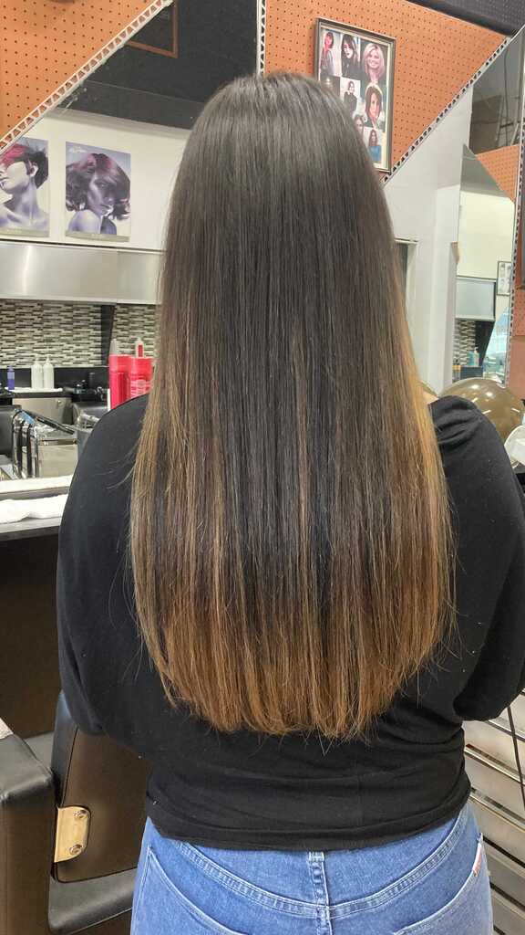 ibextensions's tweet image. Beauty 😍
.
.
#fusionhairextensions #longhair #beautifulhair instagr.am/reel/CnFpmW6B_…