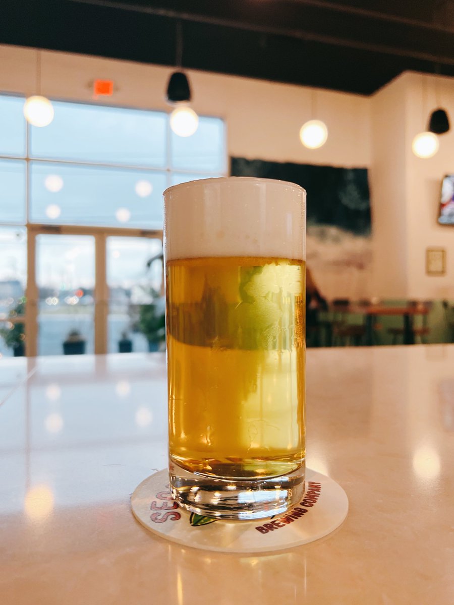 SecatogueBrewCo's tweet photo. Just tapped a fresh batch of our number 1 selling beer, Geiler Kรถlsch, easy drinking & light ๐ป
#SecatogueBrewingCo #ActuallyPrettyGood https://t.co/YinWtSkXJm