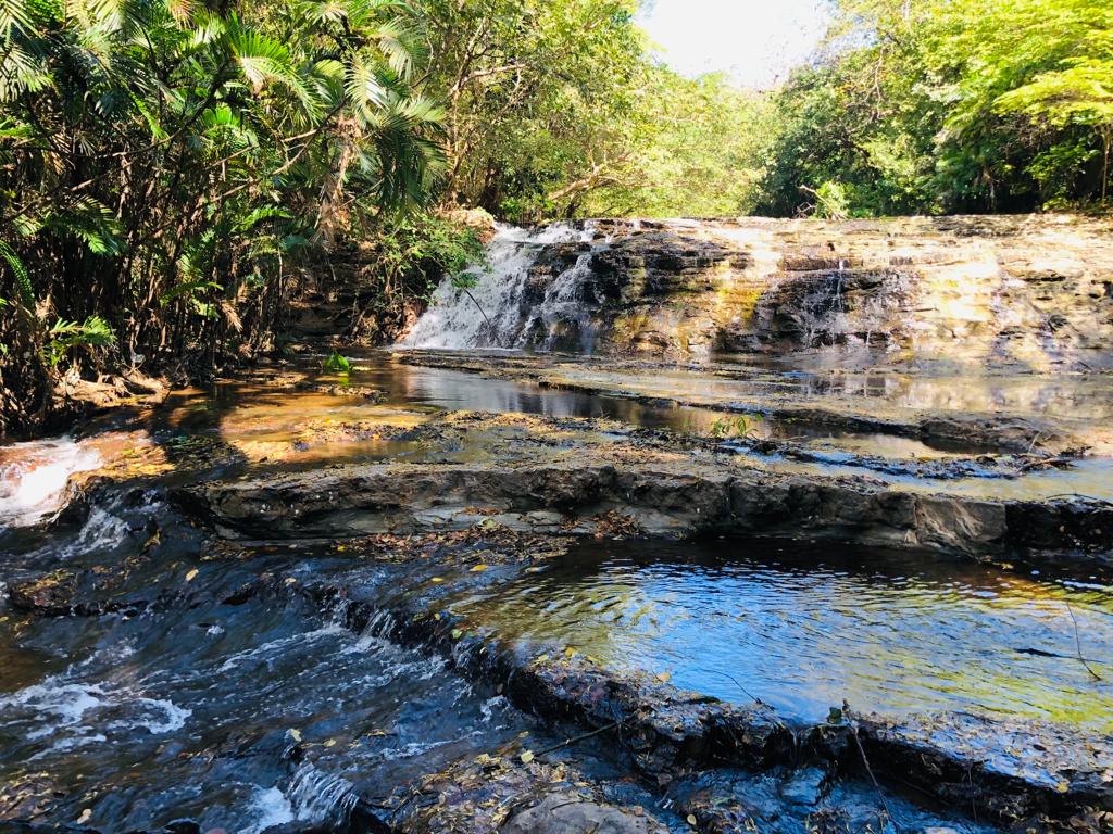 DiriambaD2's tweet photo. #Nicaragua
#Distrito2ConDaniel2023// El dia de hoy Juventud Sandinista a través del movimiento ambientalista Guardabarranco realizaron senderismo comunitario ,promoviendo el turismo comunitario. https://t.co/AXfYb8V7v0