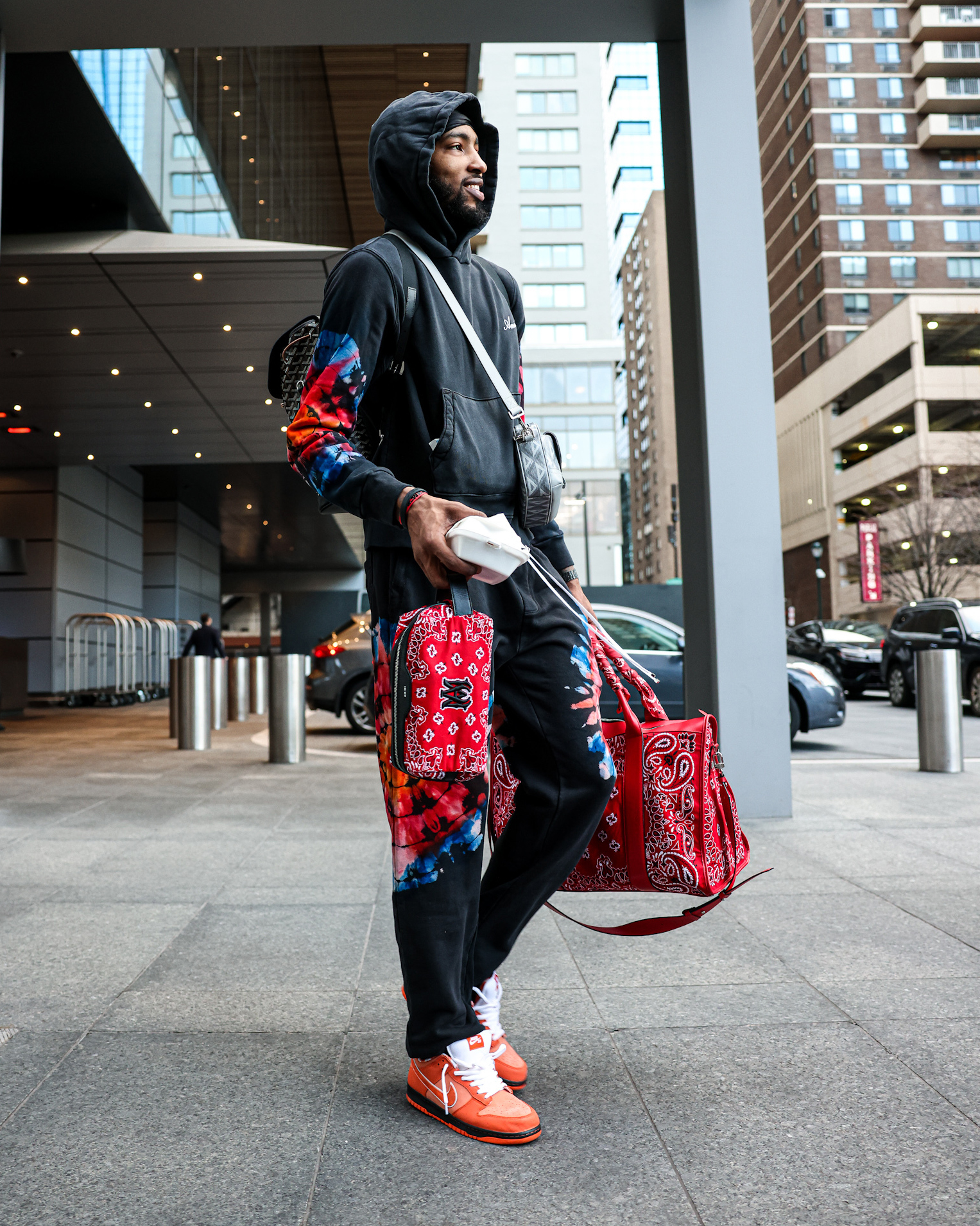 Chicago Bulls on Twitter: "Derrick Jones in the Orange Lobster dunks. @TheRea1DJones | #BullsKicks https://t.co/Iq3cTBGK7I" / Twitter
