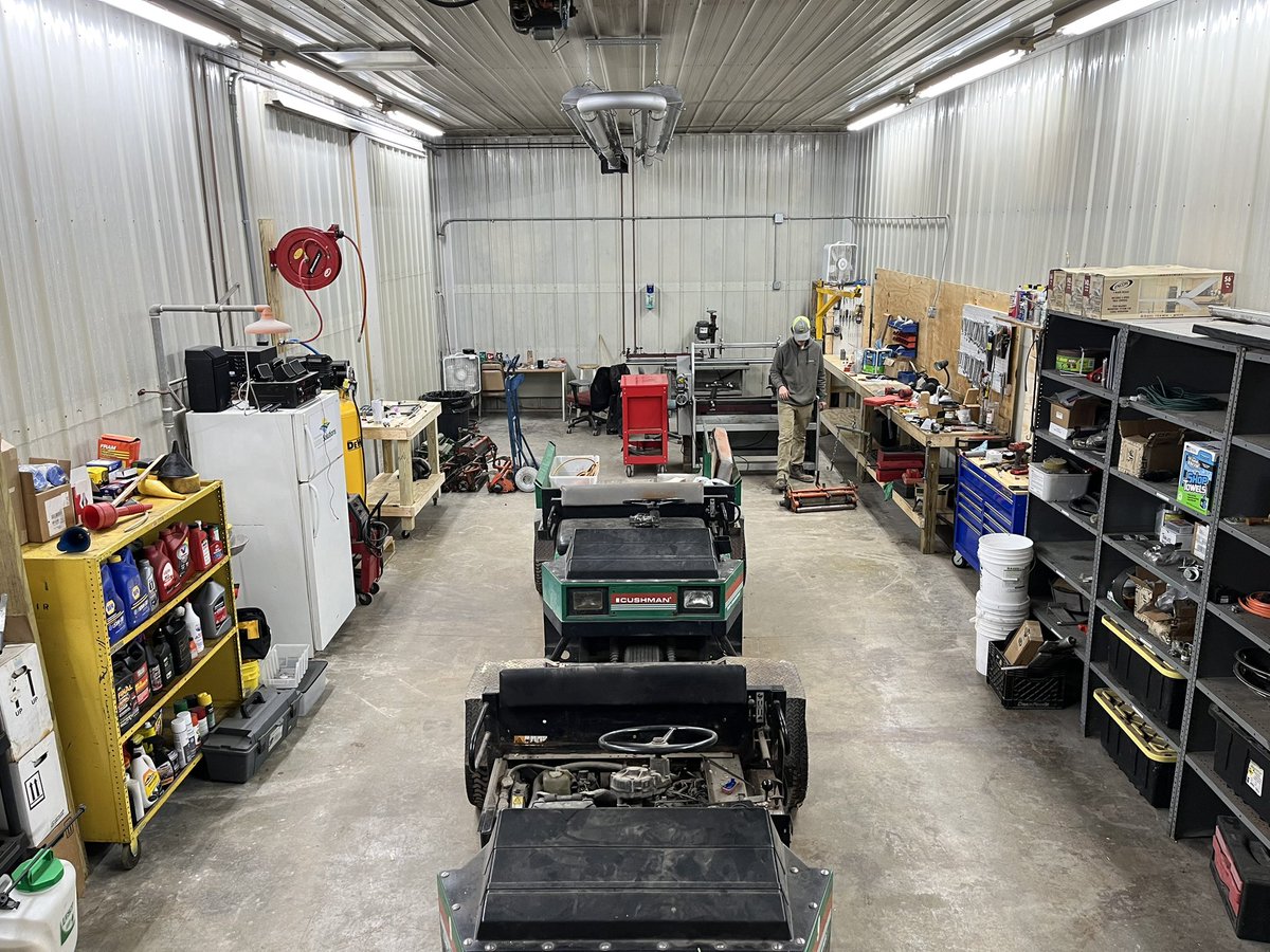 A big part of our move to Thomasboro is complete! The mechanic’s bay (aka the “West Shop” is up and running! Reel grinding starts today! Let us know if we can help you prepare for the 2023 season! Message us for shop rates and availability… #BackToTheGrind