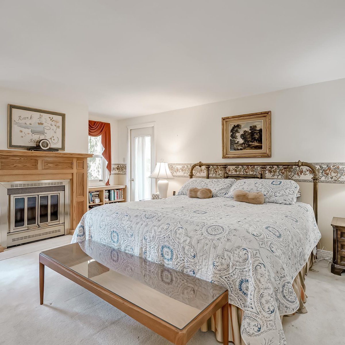 TheKuchmaTeam's tweet photo. Incredible property! This home is situated on an amazing treed lot (OVER 1/3 OF AN ACRE) in a prime Roseland location!  The house boasts over 2600 square feet plus a finished lower level and in-ground pool! 3057 First Street is offered at $2,650,000!
.
#thekuchmateam #Burlington https://t.co/nW5TdtVrUM