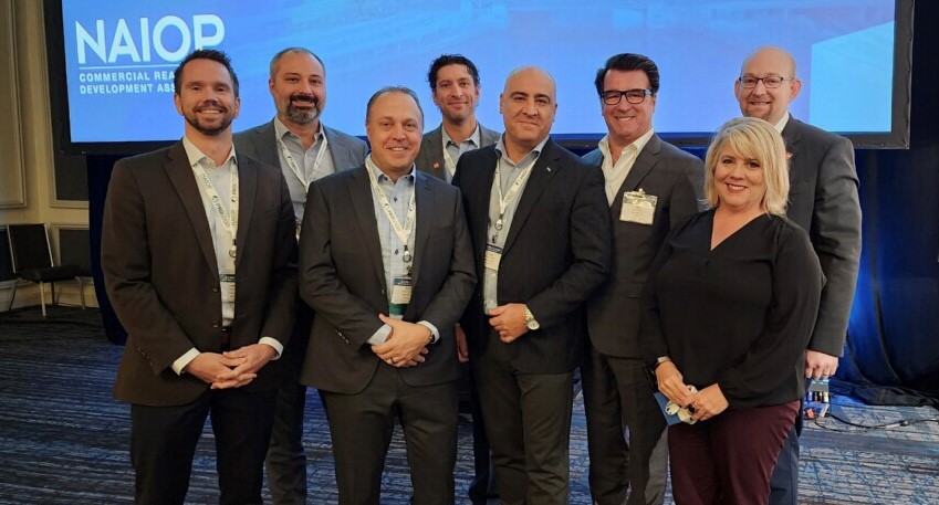 WareMalcomb's tweet photo. How have office tenants’ needs evolved over time? Principal, Dawn Riegel, shares insights in our WM Canvas blog on what changes in tenant improvements are here to stay and provide the best return on investment: https://t.co/etWqxosFOt #WareMalcomb #WMChicago #WMThoughtLeadership https://t.co/udnKtcYs7e