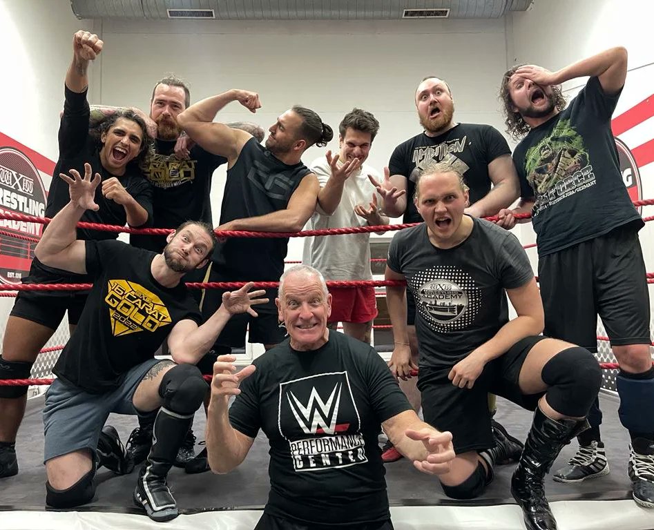 Heisenschmerz's tweet photo. Thank you for your Knowledge Mr. Taylor 

#wrestling #hamburg #DaveTaylor
#hamburger #oldschool #Seminar
#Training #prowrestling #heisenberg https://t.co/XLnRGZHLFp