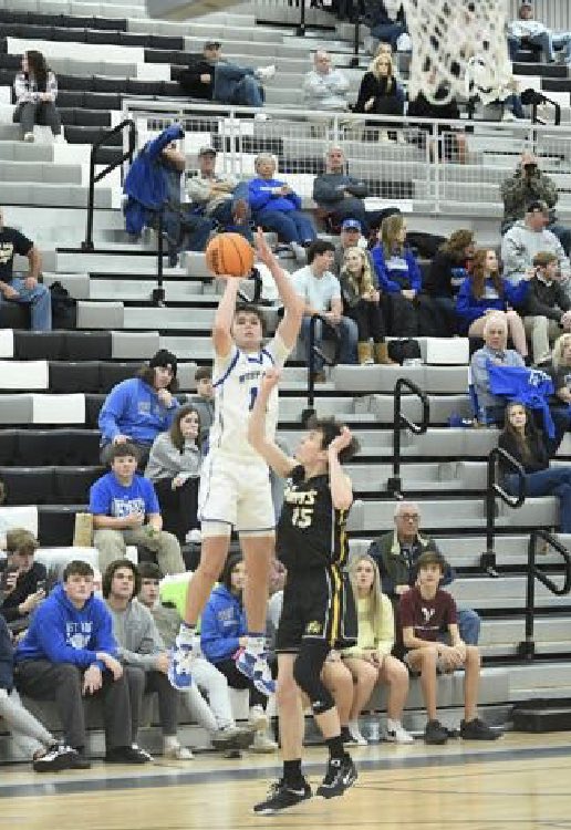 Wade Witcher 23’ Mid Season stats at West Ridge High school in Bountville, TN.
18PPG 6.5 RPG 2.3 APG.
Making  2.3 three pointers per game. 
College level vertical on jump shot while shooting a high percentage at long range.<a href="/PrepHoopsTN/">Prep Hoops Tennessee</a> <a href="/BigShotsGlobal/">BIG SH🏀TS</a> <a href="/TMarkwith14/">Trent Markwith</a>