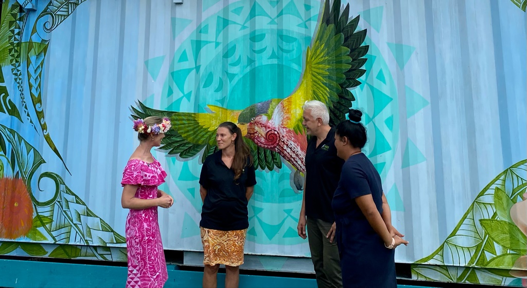 Meitaki to National Environment Service Director Fua and his team for an engaging meeting. The NES works to protect and manage Cook Islands’ beautiful environment – including fighting plastic pollution with Australian support.