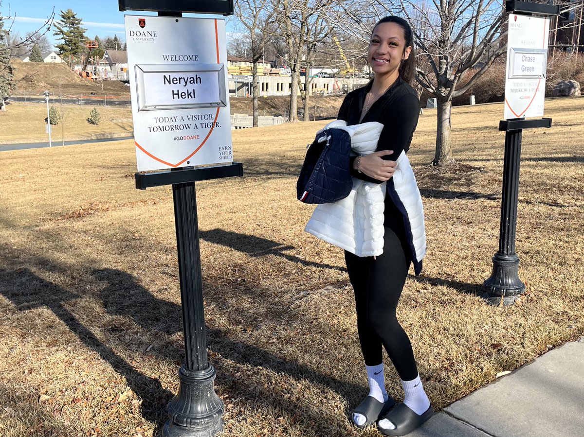 neryah_12's tweet photo. after a great visit and talk with coach, i am blessed to say i’ve received a offer to continue my academic and athletic career at Doane University! Thank you Coach fye for this amazing opportunity! https://t.co/UowVbZdWu4