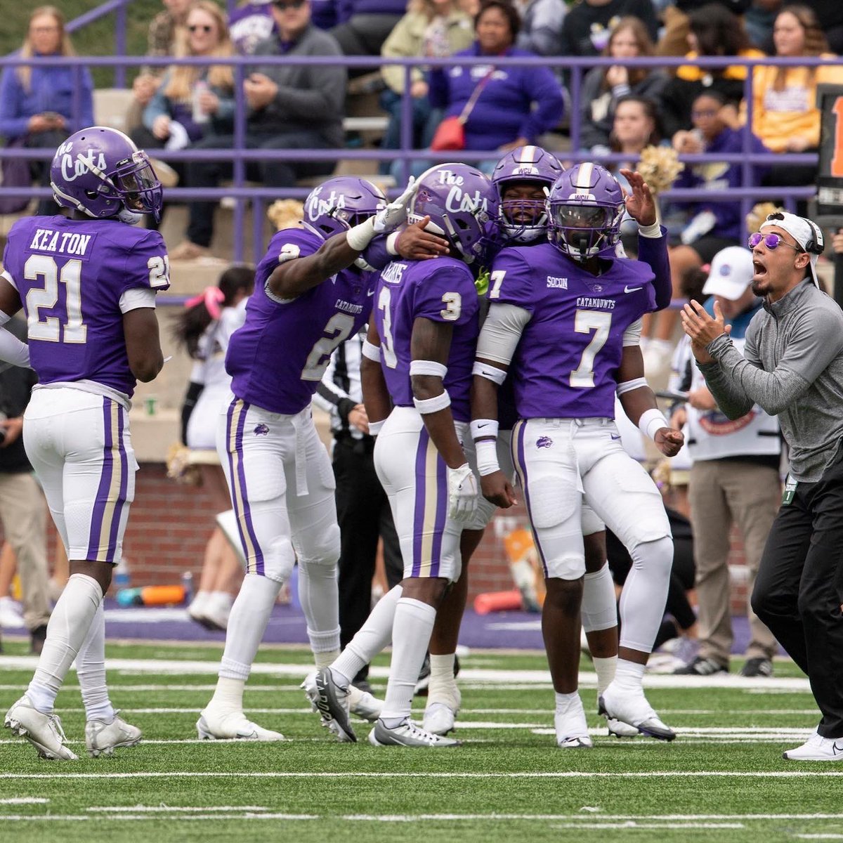 JJunius4's tweet photo. Blessed and honored to receive an offer from Western Carolina University 🟣@CoachJjLaster @Kb1Raw https://t.co/rQgfy8D7gF