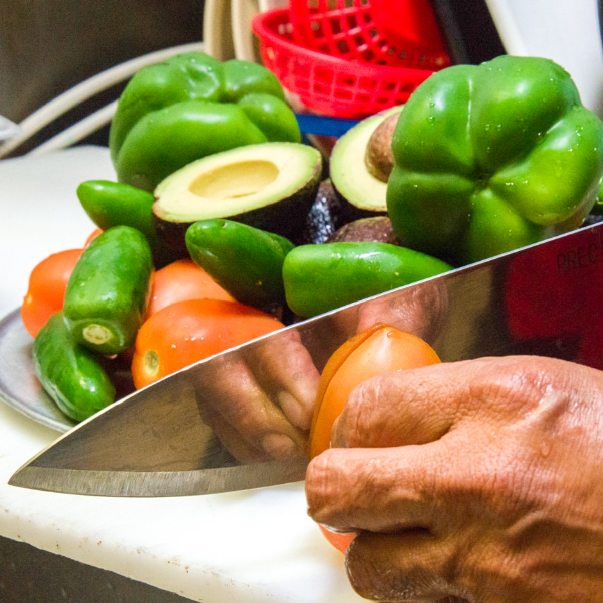 ElFamiliarNJ's tweet photo. All of our dishes are made to order using fresh ingredients and traditional recipes. Dine with us today to experience the flavors of Colombia and Mexico! https://t.co/cCTMEAdUgk