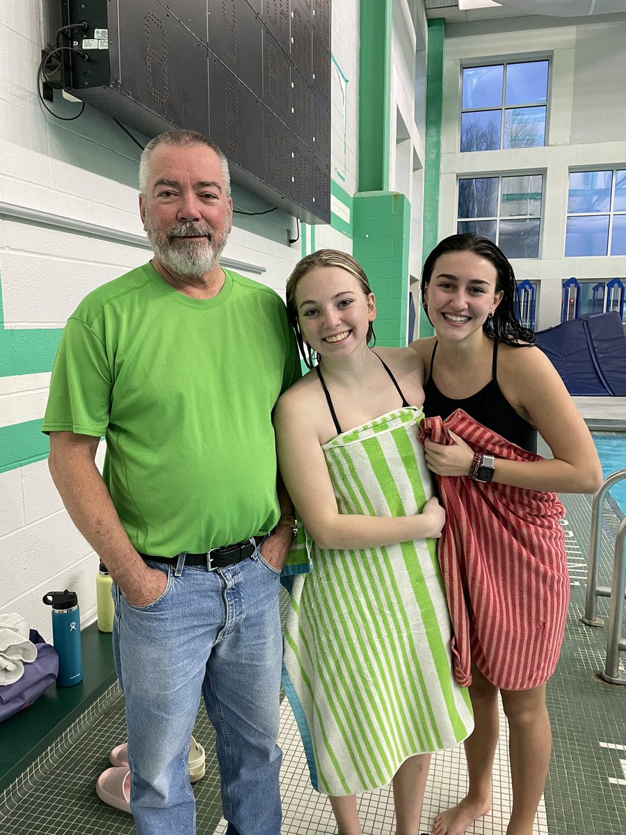 MayfieldSwim's tweet photo. Goodluck to Addie Sanelli and Anna Rini tonight at WRC👏👏 https://t.co/ld11XBCgBo
