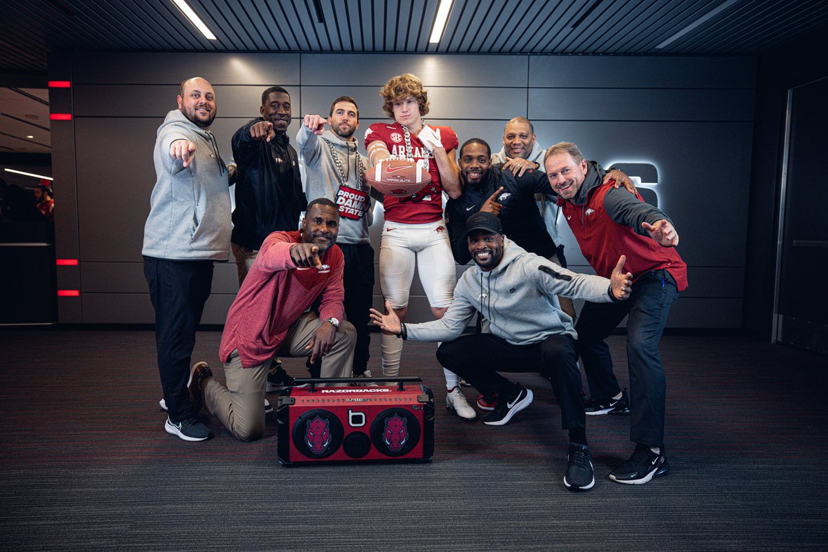 Isaac TeSlaa tweet media