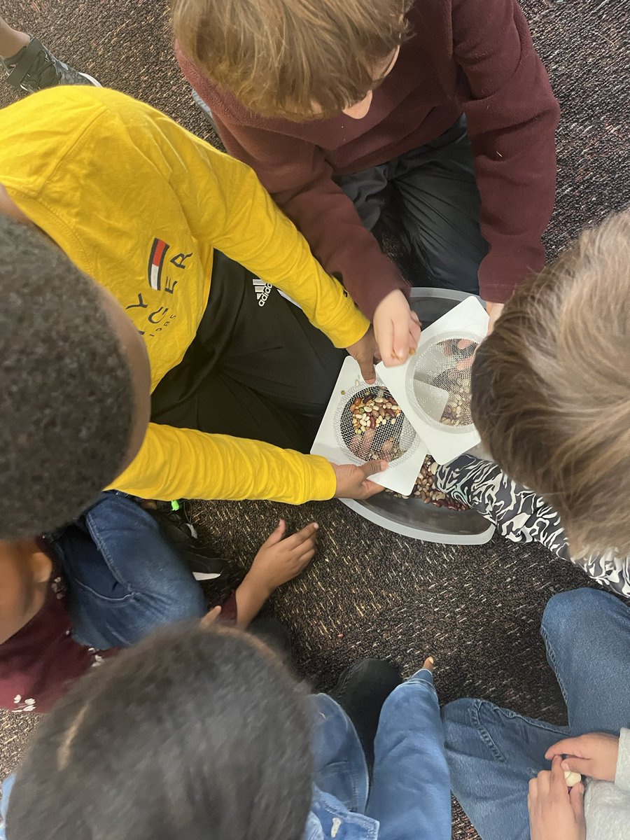 whitener2nd's tweet photo. @CatawbaTrail Students enjoyed our experiments with heating and melting solids and liquids as well as sorting and mixing solids. They love these hands on activities and had great conversations with each other. https://t.co/9eN52vnSpF