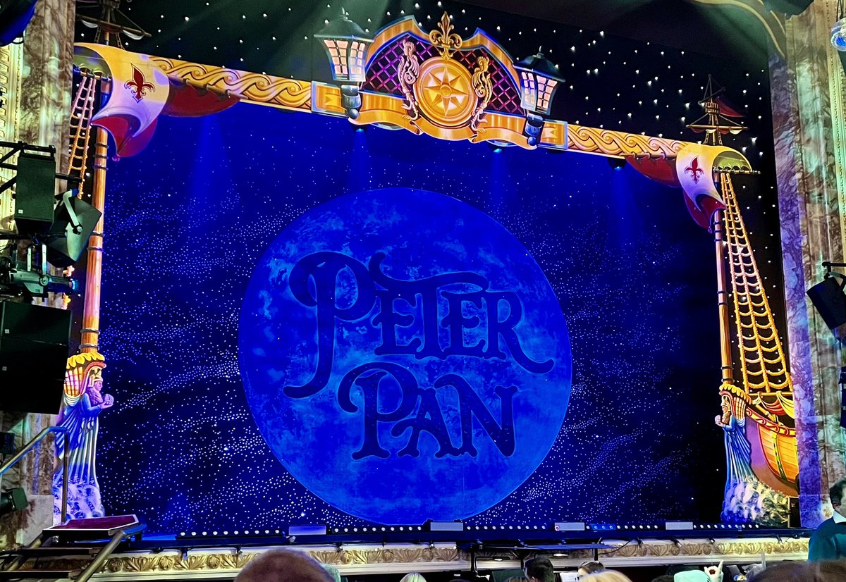 HANDSS_Group's tweet photo. HANDSS group had an awesome time at the HMT panto.  We are so proud of Jack, Erin &amp; Meghan who all did us so proud on stage when they were invited to teach the audience the panto song.  They were just unbelievably good, so blown away by their confidence and talent. @APAWhatsOn https://t.co/zhBWBnqZqD
