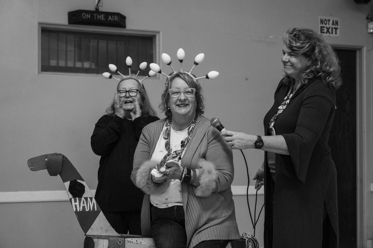 labreakfastclub's tweet photo. Wednesday, we initiated three new Hams (aka Members) 🎉
Welcome to the Democracy of Ham an' Eggs, Louis Katz, Penny Katz and Molly Nussbaum🍳
B/W 📷: Louie the Lens
Color 📷: Gary Leonard
#labc #memberinitiation #hamaneggs #newmembers #hamhorse #clubtradition #egggoo https://t.co/RCiYVnZqwS