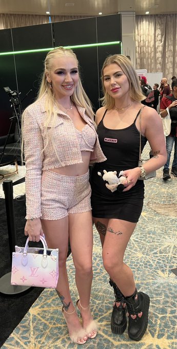 ily ❤️ @kslibrarygirl https://t.co/NjDErYpzXn<a class="tags" href="/tag/kslibrarygirl">@kslibrarygirl</a><a href="/tag/avnawards2023"class="tags"><span>#avnawards2023</span></a>