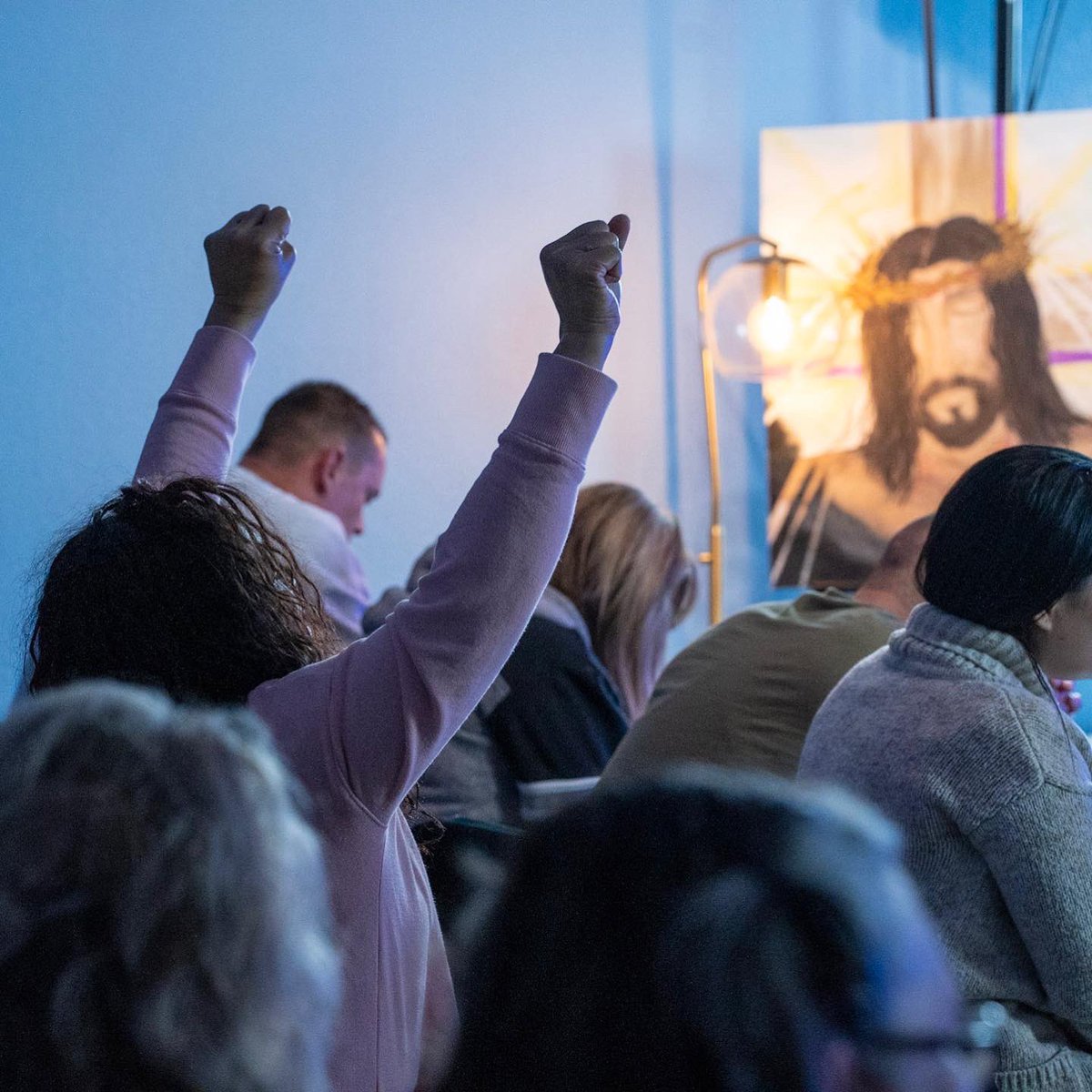 WALKChurch's tweet photo. WEDNESDAY PRAYER 🤲
We had the first Wednesday Prayer gathering of the year this week and it was powerful! We had a full room of people hungry for the Lord and ready to seek Him in prayer. We thank Christ for encountering us and strengthening us in this time! 🔥 #watchHimmove https://t.co/3AuHopJXl7