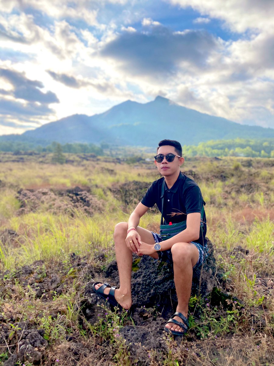 Bslim07's tweet photo. Selamat pagi semesta 🌄 https://t.co/V6bXTcS34L