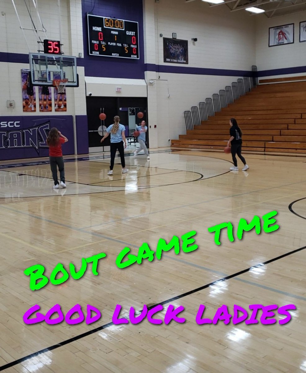 Good Luck Titans! <a href="/BattaRiley/">riley batta</a> <a href="/KyleeSchleisman/">Kylee Schleisman</a>