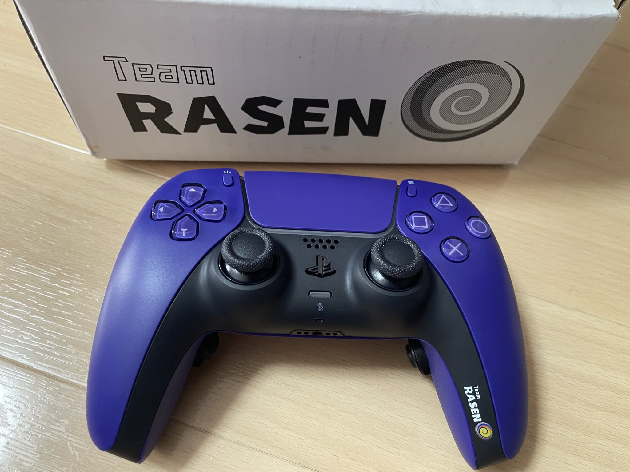 Team RASEN】PS5 カスタムコントローラー デュアルセンス テレビゲーム 