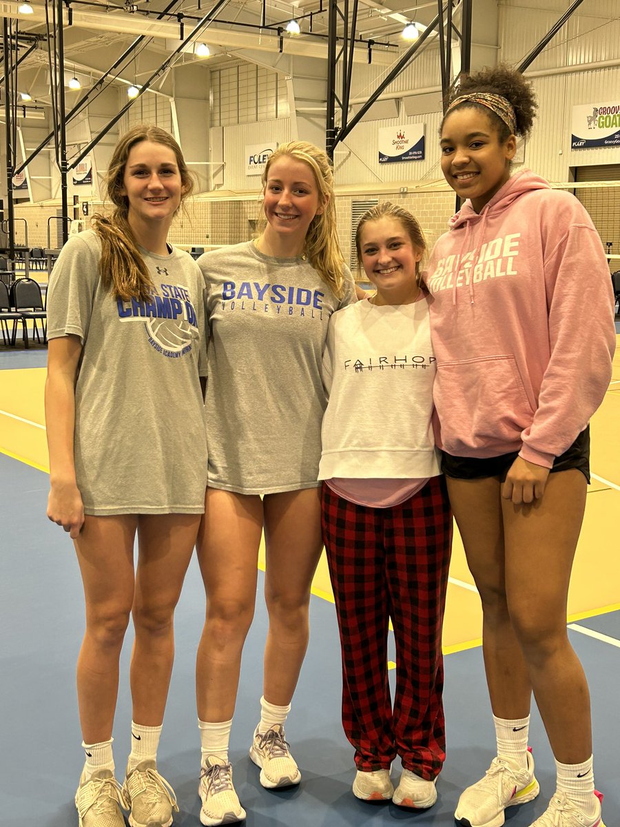 RobinsonHaleyb's tweet photo. Tonight: Volleyball clinic @GoChoctaws_VB βοΈ
Tomorrow: Ready for our first club tournament β
β
β
#easternshorevolleyballclub
#ESVC
#15Black https://t.co/JfcfATvOa2