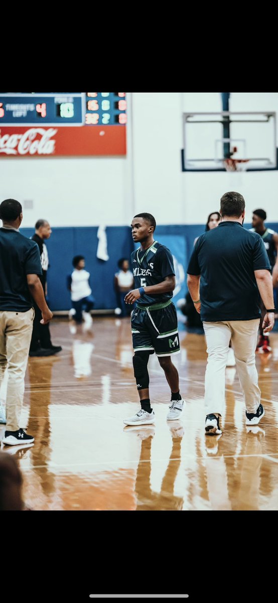 Jakobe Singleton (@jakobebennie) on Twitter photo Blessed To Receive an Offer from John Melvin University <a href="/JohnMelvinU/">John_Melvin_University</a> <a href="/millersmbb/">JMU Millers 🏀</a> <a href="/CoachKobeR_/">Kobe Robinson</a> Blessed To Receive an Offer from John Melvin University <a href="/JohnMelvinU/">John_Melvin_University</a> <a href="/millersmbb/">JMU Millers 🏀</a> <a href="/CoachKobeR_/">Kobe Robinson</a>