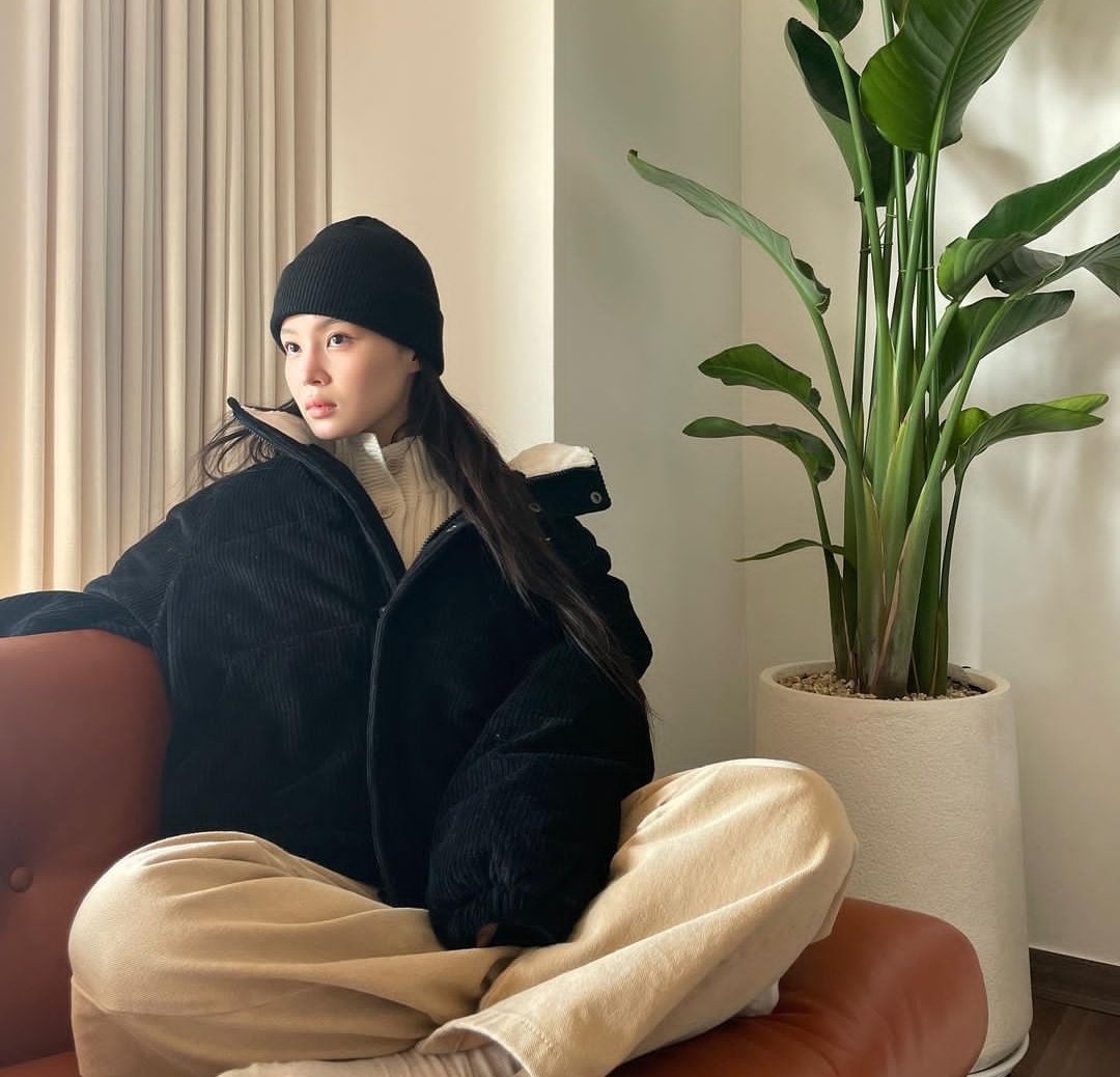 bluecaroline1's tweet photo. Code kunst & Lee hi #CODEHI #COHI https://t.co/4KhKMUPlE5