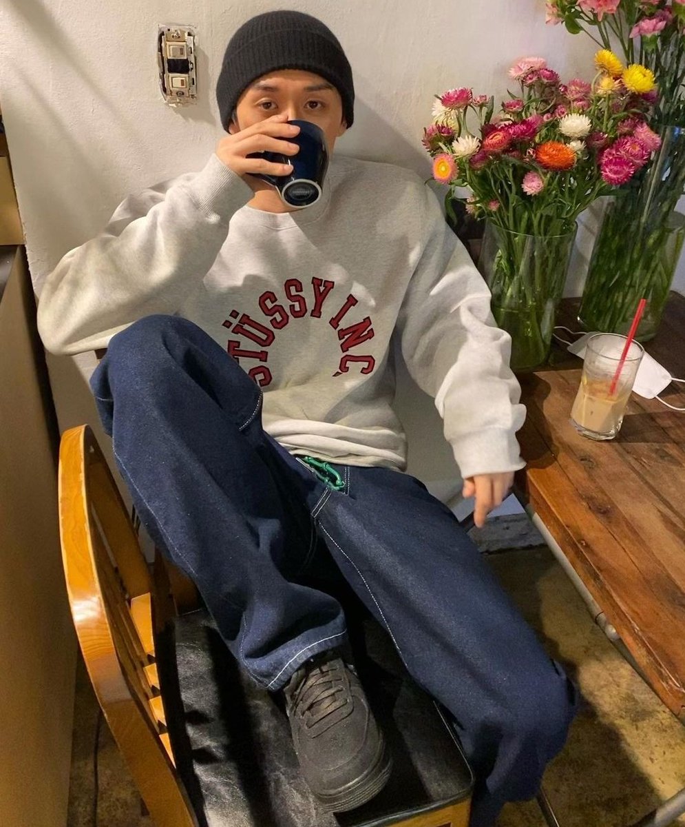 bluecaroline1's tweet photo. Code kunst & Lee hi #CODEHI #COHI https://t.co/4KhKMUPlE5