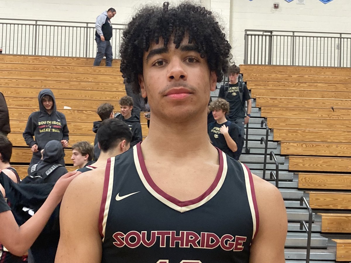 An X factor this season for <a href="/SRHS_Basketball/">Skyhawk Basketball</a> has been Dante Scott. The junior forward plays with high energy and athleticism and really excels as a rim runner in transition. He got buckets inside and fight hard on the boards with 9 points and 6 rebounds.