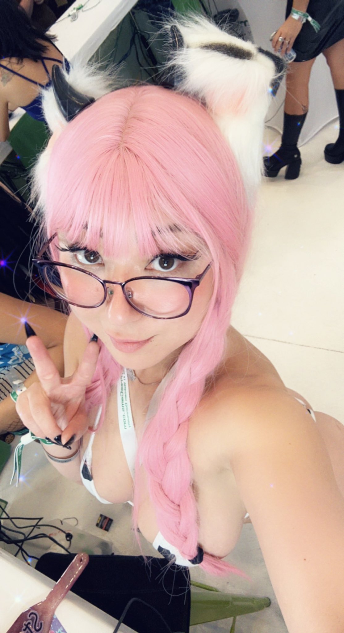 StellarLoving @ AVN 2023 on Twitter: "I’m going live at the AEE convention! Hang out with me 🥰